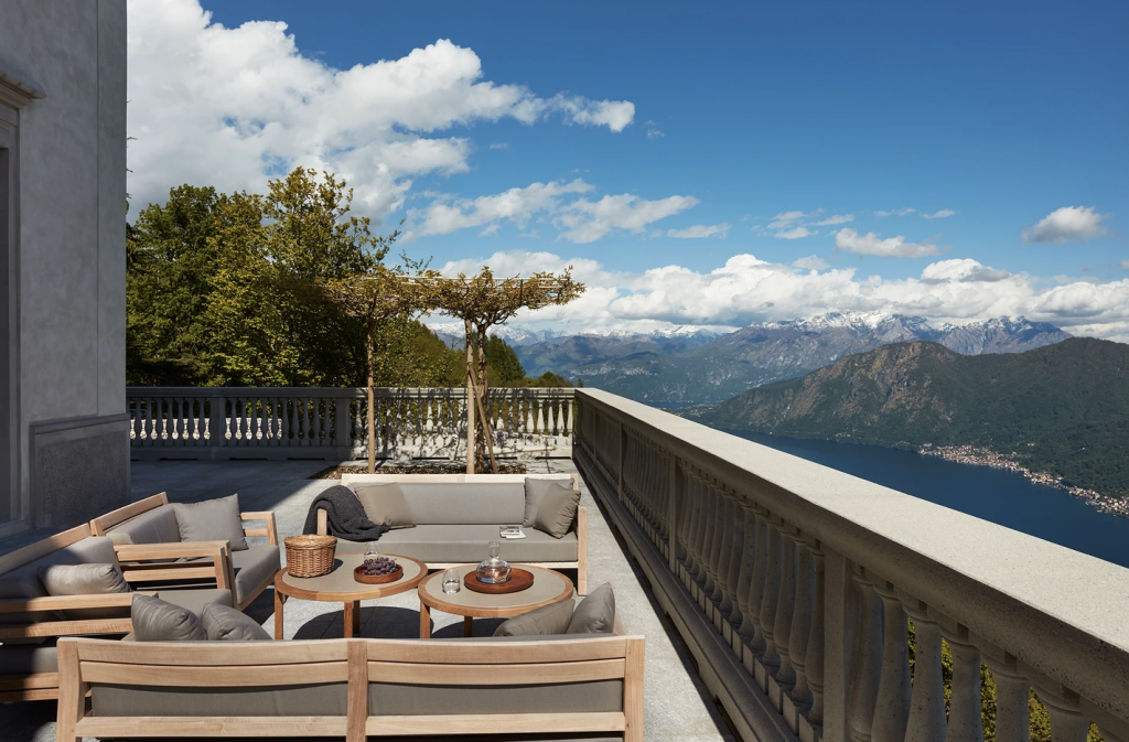 Spectacular Hilltop Design Estate, Lake Como, Italy Icon Private